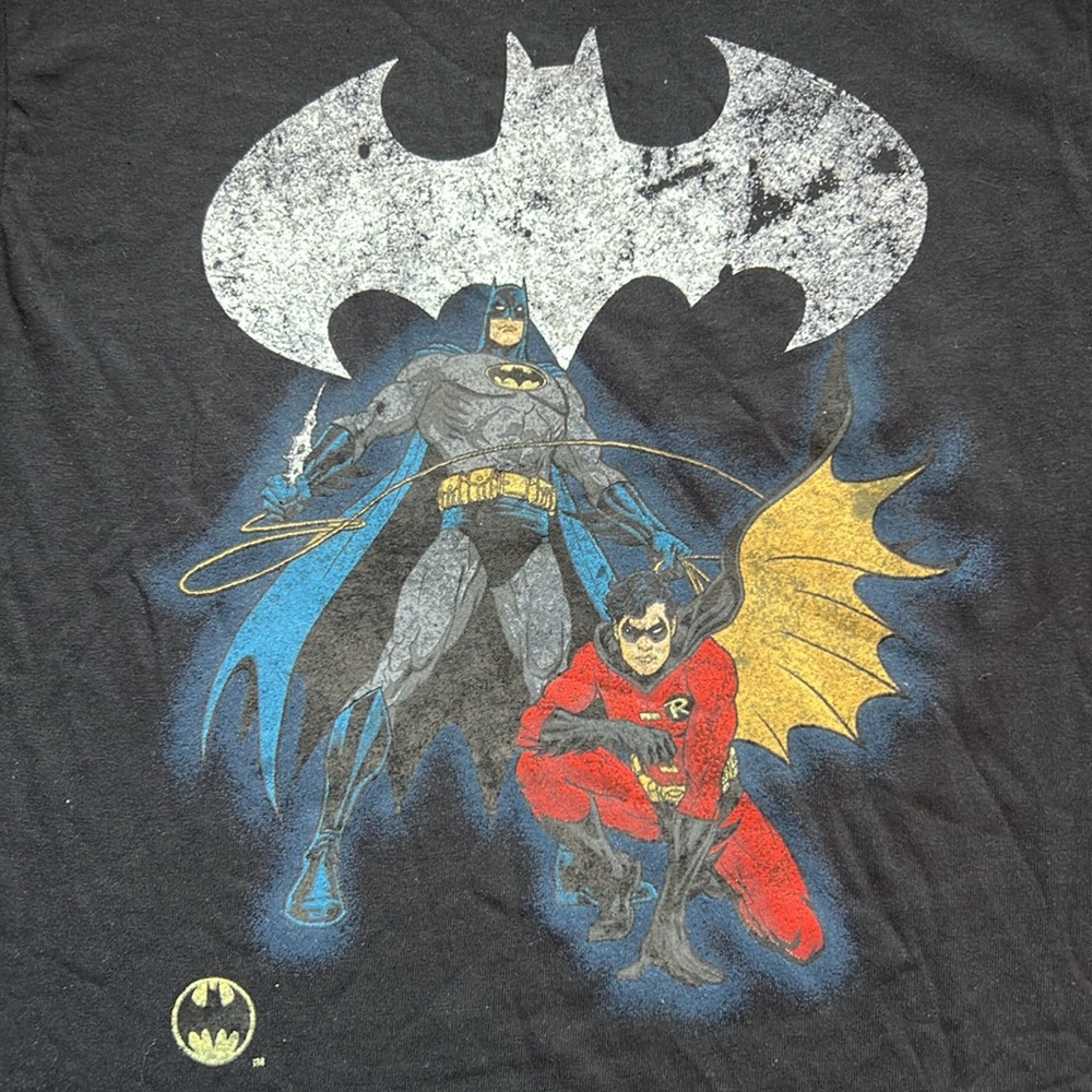 Batman Graphic T-Shirt size M 8 black retro kids unisex NEW - Picture 2 of 6